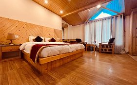 Manali Castle'S - Majestic Mount View Lodge